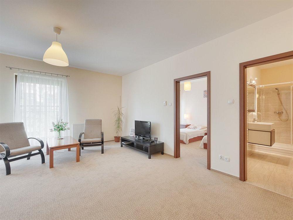 Apartamenty Aparts วูดช์ ภายนอก รูปภาพ