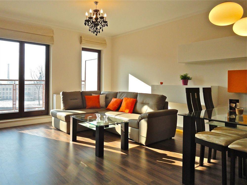 Apartamenty Aparts วูดช์ ภายนอก รูปภาพ
