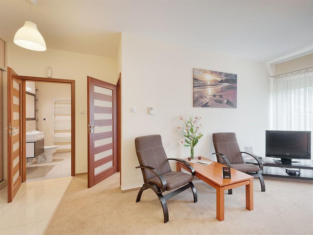 Apartamenty Aparts วูดช์ ภายนอก รูปภาพ