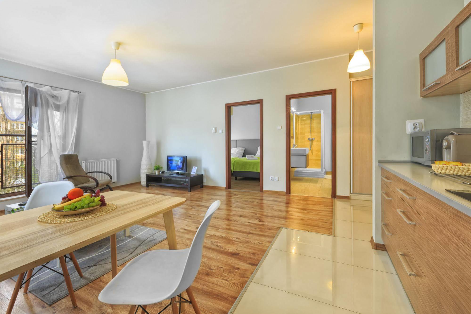 Apartamenty Aparts วูดช์ ภายนอก รูปภาพ