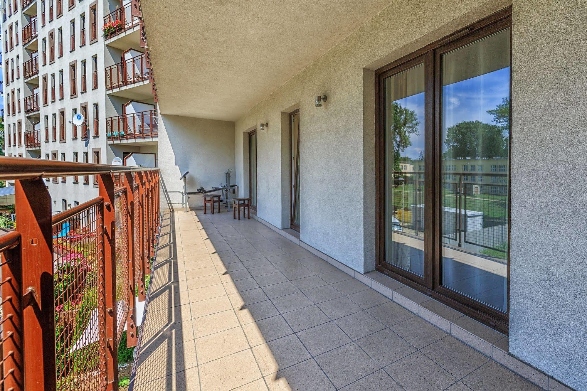 Apartamenty Aparts วูดช์ ภายนอก รูปภาพ